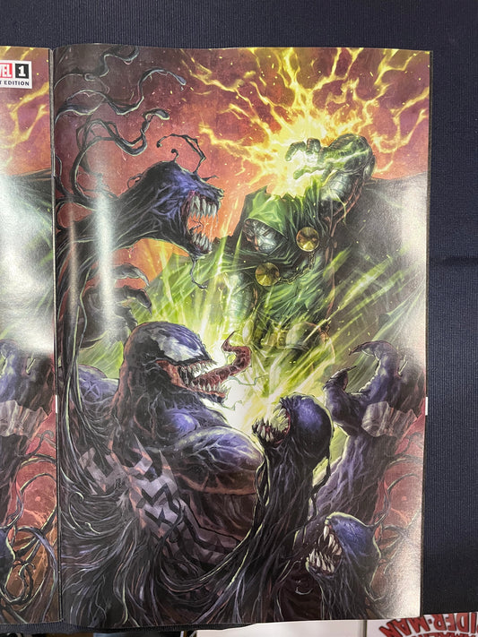 VENOM LETHAL PROTECTOR II #1  ALAN QUAH FANEXPO VARIANT (TRADE & VIRGIN SET)