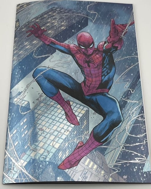 ULTIMATE SPIDER-MAN #1  MARCO CHECCHETTO VIRGIN FOIL (NYCC VARIANT)