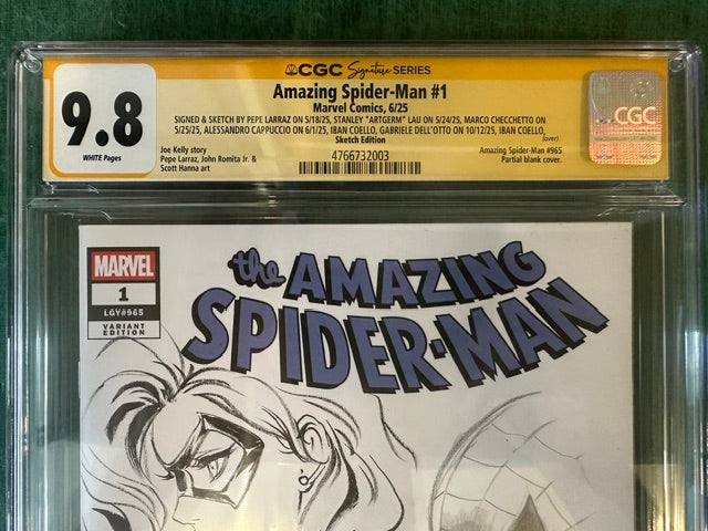 AMAZING SPIDER-MAN #1 SIGNED AND REMARKED BY ARTGERM, PEPE LARRAZ, MARCO CHECCHETTO, ALESSANDRO CAPPUCCIO, GABRIELE DELL'OTTO, KAEL NGU, JULIAN TEDESCO & IBAN COELLO-image-1